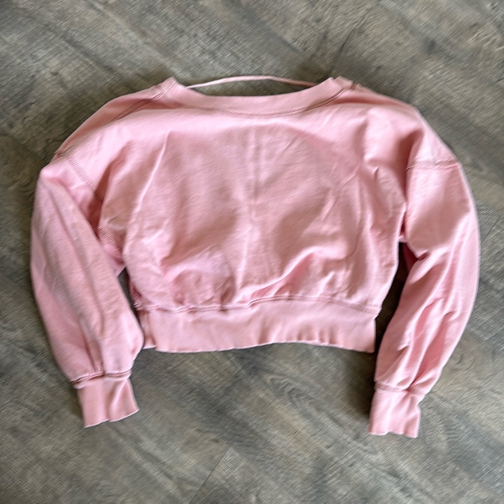 Free People | Pink V Back Crop Sweater